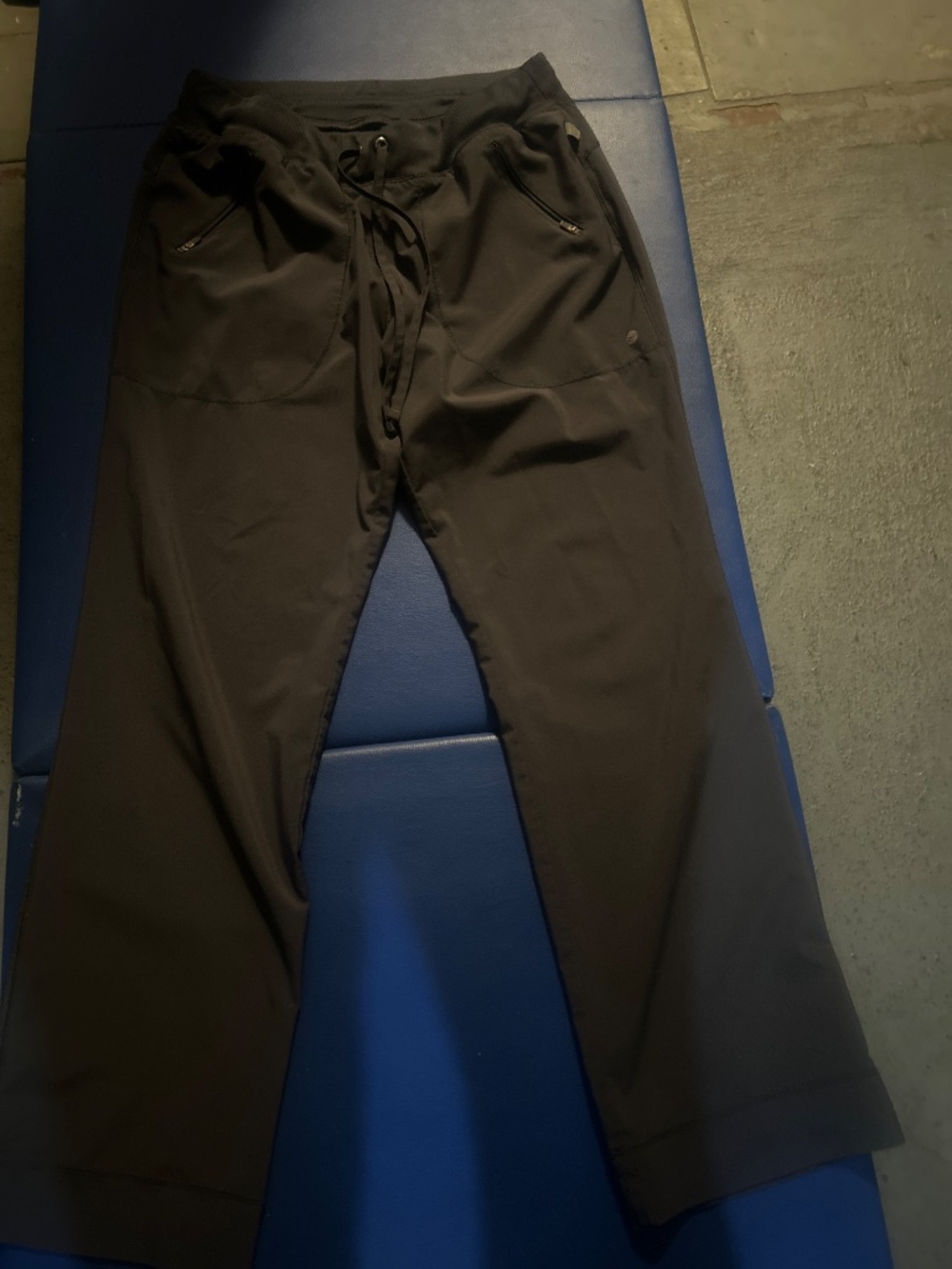 Athleta - Picture 5 of 7